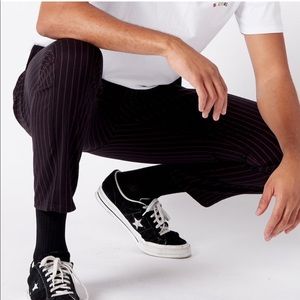 NWT Red Stripe Barney Cools B.Relaxed Chino